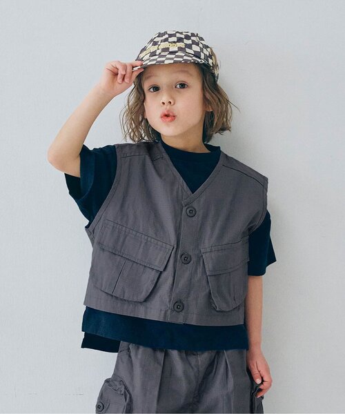 p.premier（ピードットプルミエ）の「BIGポケットベスト（ベスト・キッズ・キャメル/チャコール/カーキ・140/130/120/110/100/90/80）」の2枚目の写真