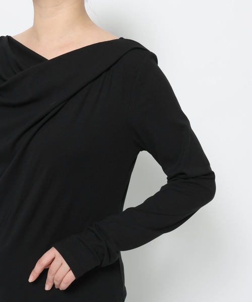 LOWRYS FARM（ローリーズファーム）の「ドレープオフショルプルオーバー 638373（Tシャツ/カットソー・レディース・グレー/ブラック/ベージュ/ピンク・FREE）」の11枚目の写真