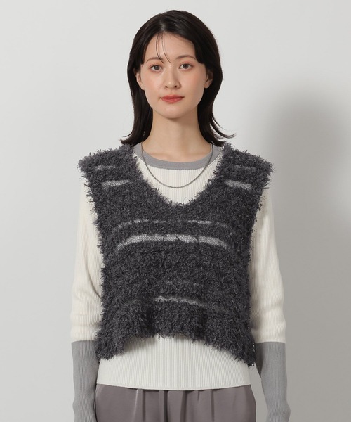 LAKOLE（ラコレ）の「チュールヤーンニットベスト / 657251（ベスト・レディース・アイボリー/イエロー/チャコール・FREE）」の12枚目の写真