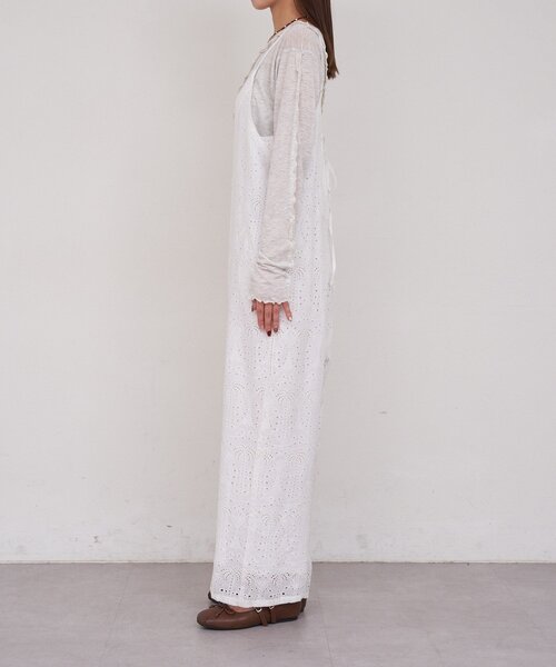 CIAOPANIC（チャオパニック）の「【She desires...】刺繍レースサロペット（サロペット/オーバーオール・レディース・ホワイト・ONE SIZE）」の6枚目の写真