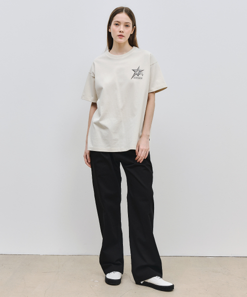 KRUXH(クルクス)の「ナイスプリントドロップショルダーTシャツパティベージュ(Tシャツ/カットソー・レディース・その他・1/2/3)」の5枚目の写真