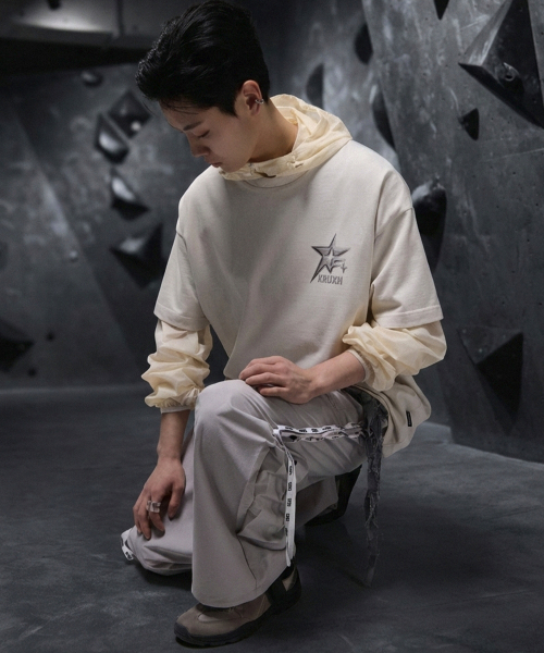 KRUXH(クルクス)の「ナイスプリントドロップショルダーTシャツパティベージュ(Tシャツ/カットソー・レディース・その他・1/2/3)」の7枚目の写真