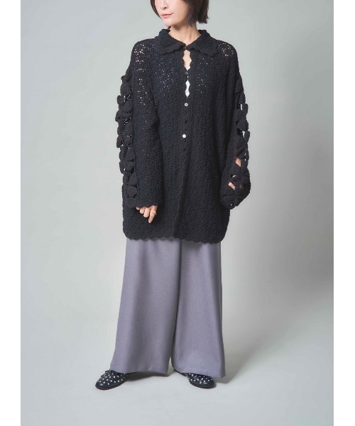 COEL（コエル）の「ハンドフラワービッグカーディガン（ニット/セーター・レディース・オフホワイト/ブラック・FREE）」の11枚目の写真