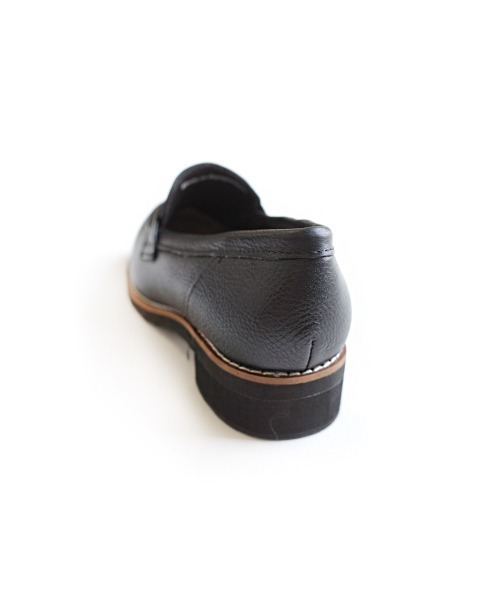 Pointer(shoes)(ポインター)の「【本革軽量】 定番ローファー(ローファー・レディース・ブラック系その他/ホワイト/ダークブラウン/ブラック・24.5cm/24cm/23.5cm/23cm/22.5cm/22cm)」の19枚目の写真