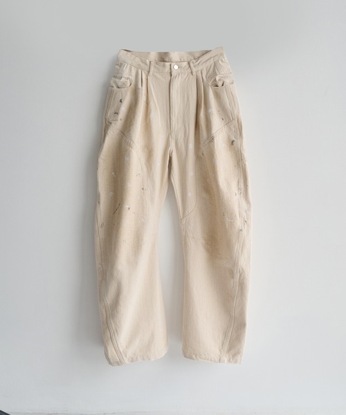 CONZ(コンズ)の「paint curved jeans/ワイドパンツ/バルーンシルエット/NVRFR/ペイント(デニムパンツ・メンズ・アイボリー・3/2/1)」の2枚目の写真
