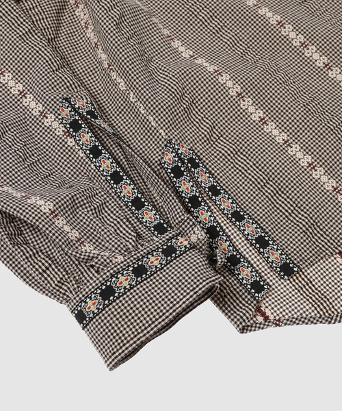 SUGARHILL(シュガーヒル)の「TYROL DOBBY SHIRT(シャツ/ブラウス・メンズ・ブラック・1/2)」の6枚目の写真