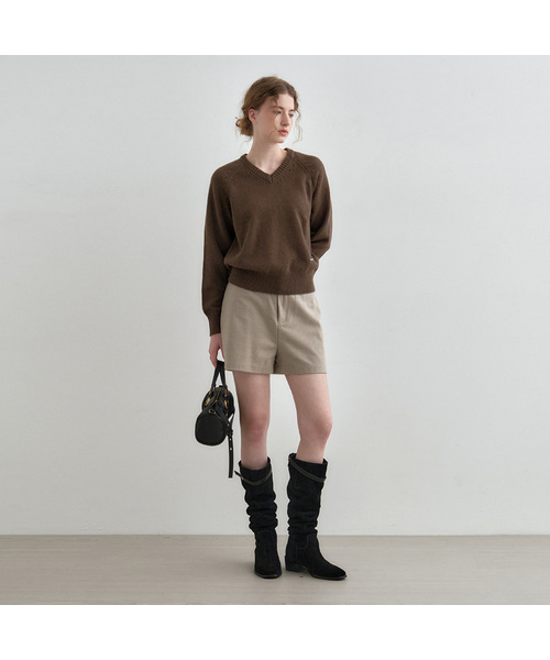 MONGDOL（モンドル）の「ソフトコットン Vネック ニットトップ MDKT127_8 Colors（ニット/セーター・レディース・チャコールグレー/ライトグレー/ブラック/ネイビー/ブラウン/ピンク/クリーム・F）」の5枚目の写真