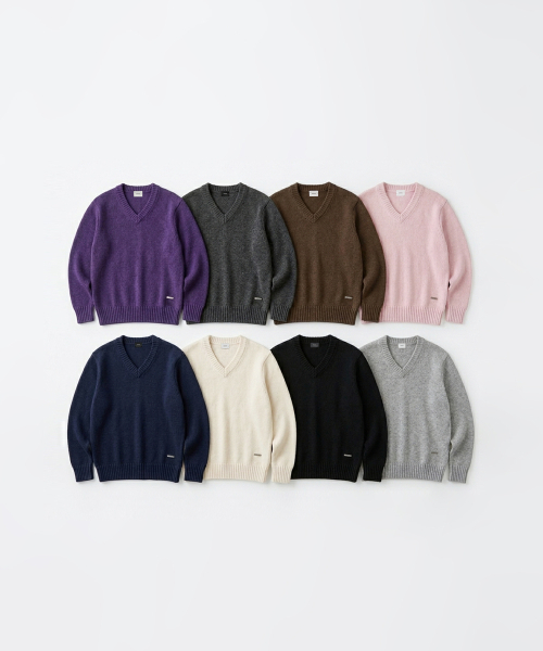 MONGDOL（モンドル）の「ソフトコットン Vネック ニットトップ MDKT127_8 Colors（ニット/セーター・レディース・チャコールグレー/ライトグレー/ブラック/ネイビー/ブラウン/ピンク/クリーム・F）」の17枚目の写真