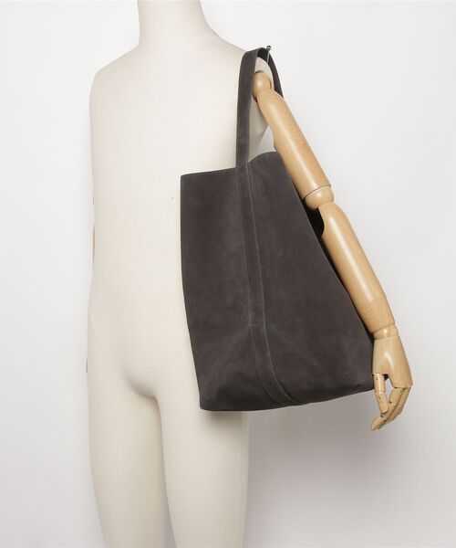 rehacer（レアセル）の「rehacer : Bucket Leather  Bag / バケット レザーバッグ（ショルダーバッグ・レディース・チャコールグレー・FREE）」の2枚目の写真