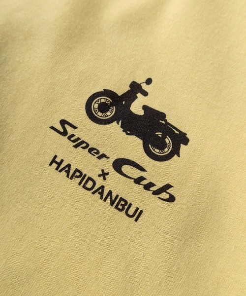 sanrio（サンリオ）の「【71】【HONDA/ホンダ】×【Sanrio/サンリオ】「スーパーカブ」「はぴだんぶい」コラボ クイックドライ クルーネックTシャツ/ユニセックス/レディース/メンズ（Ｓ）（Tシャツ/カットソー・レディース・ブラック/サックスブルー/アッシュグレー/ダークグリーン/ベージュ/イエロー/ホワイト/ブラウン・M/L）」の14枚目の写真