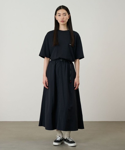 Gramicci(グラミチ)の「Gramicci/グラミチ NYLON FLARE SKIRT ロングスカート(スカート・レディース・ブラック/アイボリー/ブラウン/ライトグリーン/ダークネイビー・S/M/L)」の9枚目の写真