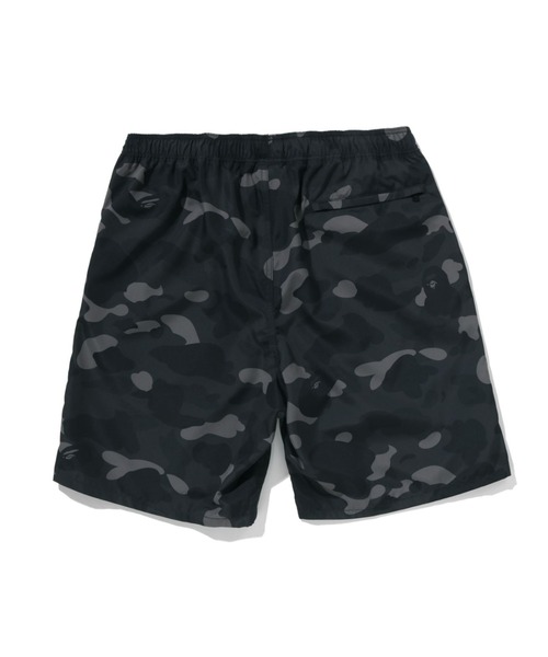 A BATHING APE(アベイシングエイプ)の「COLOR CAMO APE HEAD ONE POINT BEACH SHORTS(その他パンツ・メンズ・ブラック/グリーン/レッド/パープル・X-LARGE/SMALL/XX-LARGE/MEDIUM/LARGE)」の5枚目の写真
