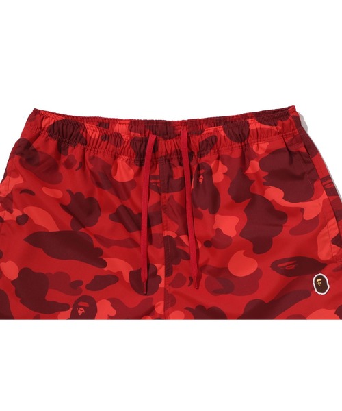 A BATHING APE(アベイシングエイプ)の「COLOR CAMO APE HEAD ONE POINT BEACH SHORTS(その他パンツ・メンズ・ブラック/グリーン/レッド/パープル・X-LARGE/SMALL/XX-LARGE/MEDIUM/LARGE)」の16枚目の写真