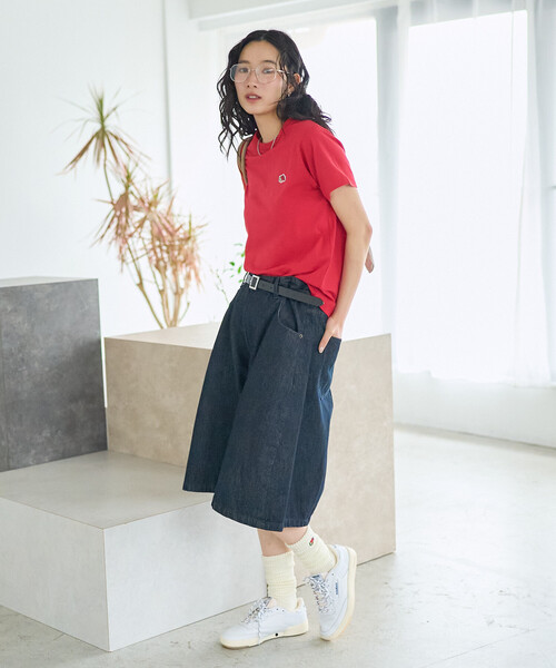 FREAK'S STORE(フリークスストア)の「FRUIT OF THE LOOM × FREAK'S STORE/フルーツオブザルーム 別注 ベーシック半袖Tシャツ(Tシャツ/カットソー・レディース・オフホワイト/ネイビー/レッド/ブラウン/ブラック・MEDIUM/SMALL)」の13枚目の写真