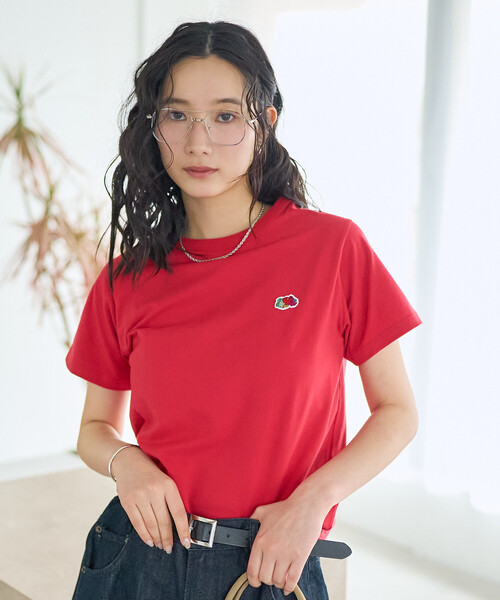 FREAK'S STORE(フリークスストア)の「FRUIT OF THE LOOM × FREAK'S STORE/フルーツオブザルーム 別注 ベーシック半袖Tシャツ(Tシャツ/カットソー・レディース・オフホワイト/ネイビー/レッド/ブラウン/ブラック・MEDIUM/SMALL)」の16枚目の写真