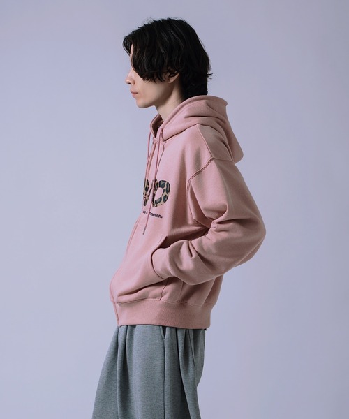 improves(インプローブス)の「総柄ロゴ ZIPパーカー(パーカー・メンズ・ブラック/ピンク/グレー・LARGE/MEDIUM)」の15枚目の写真