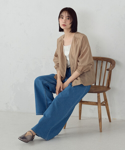 COMME CA ISM（コムサイズム）の「Vネック シアーブルゾン（ブルゾン・レディース・キャメル/ベージュ/ネイビー・LARGE/MEDIUM）」の9枚目の写真
