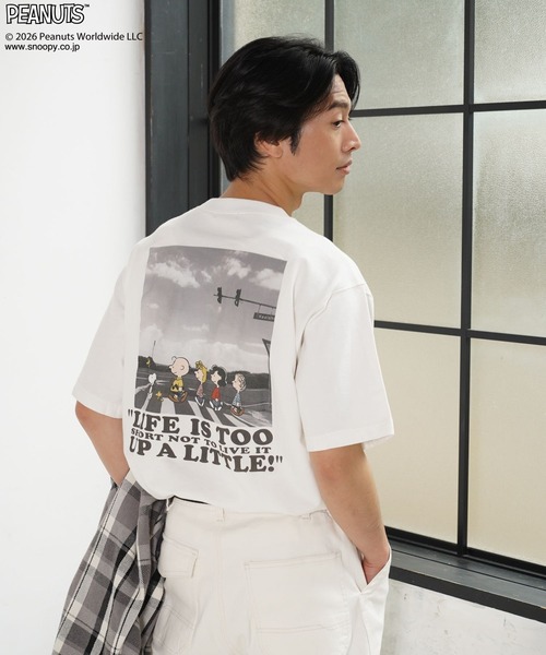 BAYFLOW(ベイフロー)の「【PEANUTS×BAYFLOW】ピーナッツアソートTシャツ(Tシャツ/カットソー・メンズ・チャコール/ブルー/グリーン/ホワイト/ベージュ/オレンジ・LARGE/MEDIUM)」の2枚目の写真