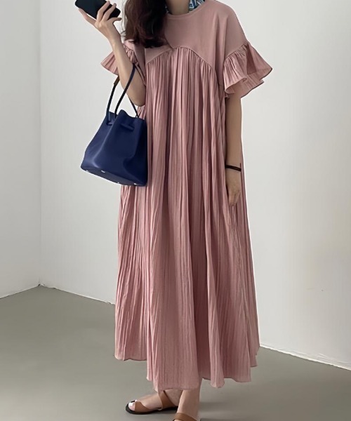 Maison Calme(メゾンカルム)の「【26年春夏新作】 2 色展開 フリル半袖切り替えプリーツマキシワンピース 丸首ゆったりロング丈 レディース春夏きれいめ 異素材ドッキングワンピ(ワンピース・レディース・ブラック/ピンク・F)」の7枚目の写真