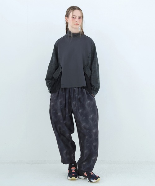 BEDSIDEDRAMA(ベットサイドドラマ)の「Daydream Photo Wide Pants(その他パンツ・レディース・ブラック/グレー・2/1)」の3枚目の写真
