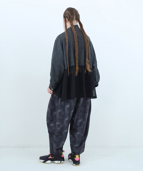 BEDSIDEDRAMA(ベットサイドドラマ)の「Daydream Photo Wide Pants(その他パンツ・レディース・ブラック/グレー・2/1)」の5枚目の写真