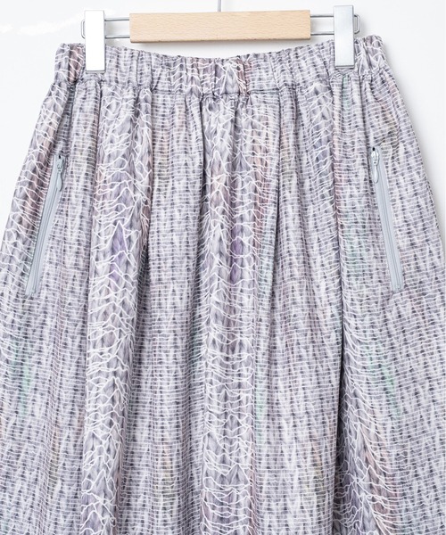 BEDSIDEDRAMA(ベットサイドドラマ)の「Daydream Photo Wide Pants(その他パンツ・レディース・ブラック/グレー・2/1)」の18枚目の写真