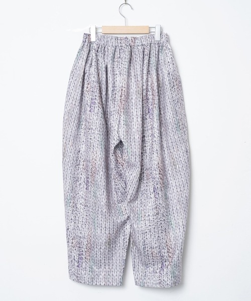 BEDSIDEDRAMA(ベットサイドドラマ)の「Daydream Photo Wide Pants(その他パンツ・レディース・ブラック/グレー・2/1)」の17枚目の写真
