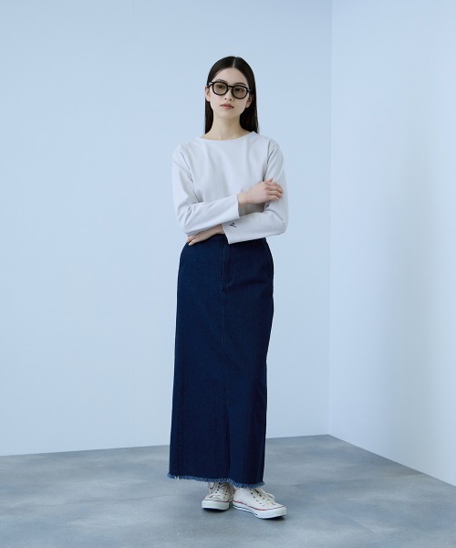 VICKY(ビッキー)の「【シーズンレス】袖刺繍コットンプルオーバー(Tシャツ/カットソー・レディース・オフホワイト/ネイビー/ライトグレー/ブラック・M)」の16枚目の写真