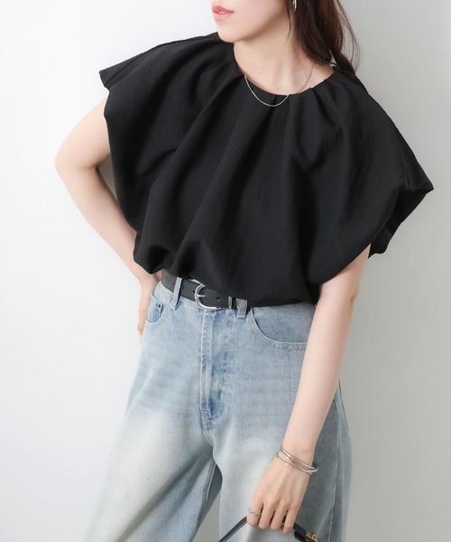 Riberry（リベリー）の「フレンチスリーブタックバルーンブラウス（シャツ/ブラウス・レディース・ベージュ/オフホワイト/ブラック・MEDIUM）」の8枚目の写真