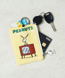 Vintage PEANUTS（ビンテージピーナッツ）の「"09"≪Vintage PEANUTS≫どっちにも伸びーる キーリール付き 2ポケット ナイロン 刺繍 パスポーチ（パスケース）」