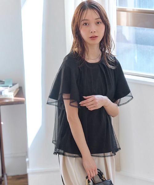 Pierrot(ピエロ)の「チュールレイヤードフレアトップス(シャツ/ブラウス・レディース・ブラック/オフホワイト・L/M)」の4枚目の写真