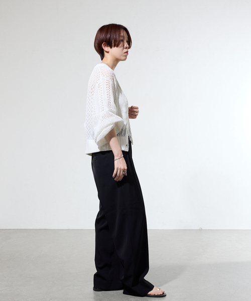 IENA（イエナ）の「《一部カラー店舗限定》ライトツイルセミワイドパンツ（その他パンツ・レディース・ベージュ/ブラック/レッド・34/38/36）」の22枚目の写真