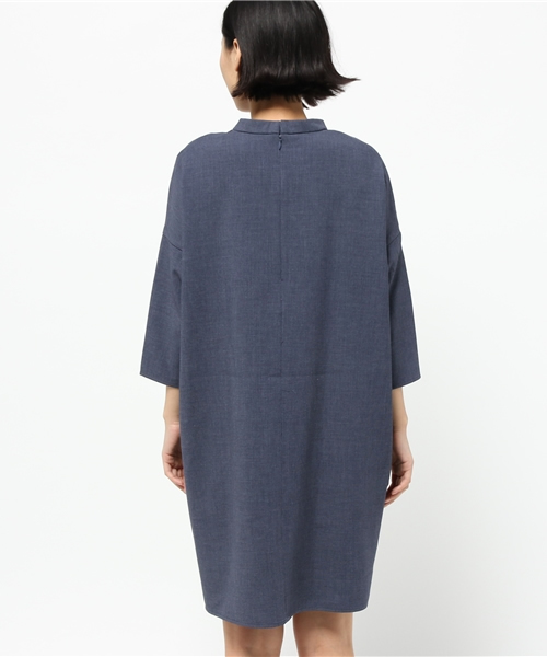 LBC（エルビーシー）の「ポリレーヨン2重織プチネックワンピース（ワンピース・レディース・ライトグレー/チャコールグレー/ダークブルー・MEDIUM/LARGE）」の6枚目の写真