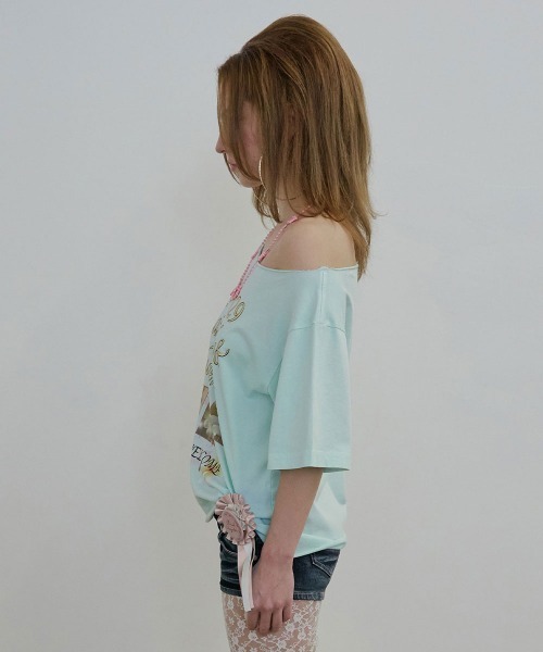 SCULPTOR(スカルプター)の「Healing Off-Shoulder Tee(Tシャツ/カットソー・レディース・ブルー/パープル/ホワイト・SMALL/MEDIUM/LARGE)」の9枚目の写真