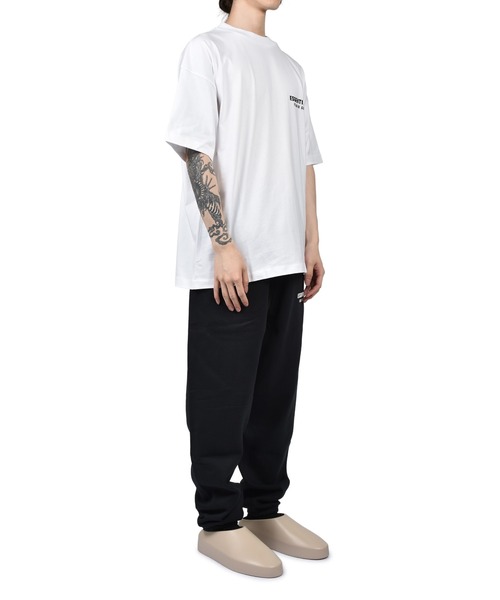 FOG ESSENTIALS（エフオージーエッセンシャルズ）の「CLASSIC SWEATPANT（スウェットパンツ・メンズ・ダークブラック/グレー・LARGE/MEDIUM/SMALL/X-LARGE/X-SMALL）」の5枚目の写真