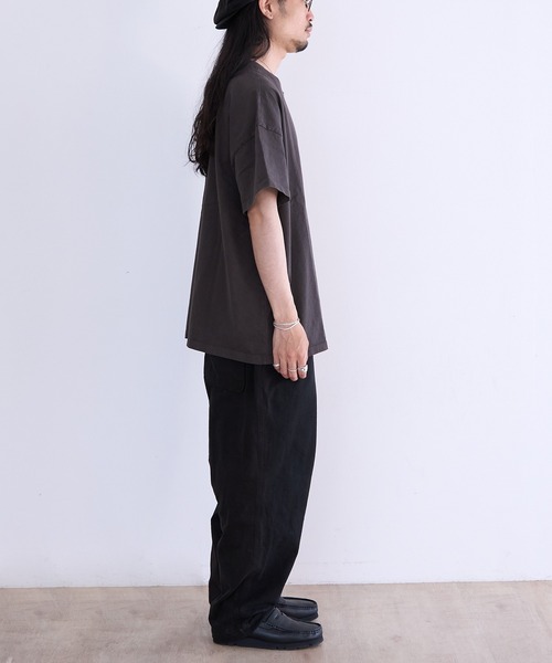 LES TIEN(レスティエン)の「LES TIEN OVERSIZED TEE (HV-2036J)(Tシャツ/カットソー・メンズ・ネイビー/ホワイト/ブラック系その他/ブラック・LARGE/MEDIUM)」の17枚目の写真