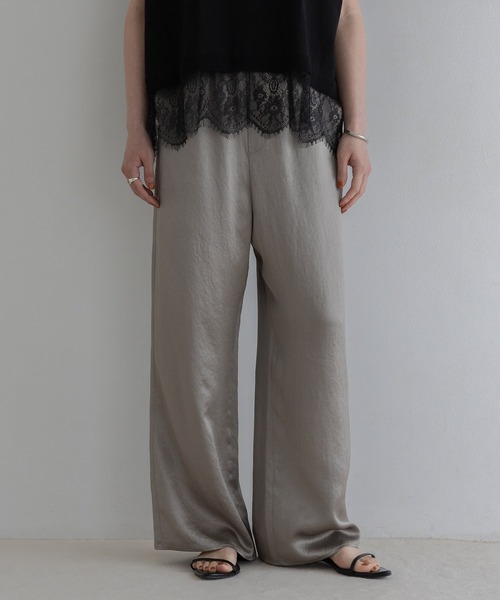A part by(アパートバイ)の「【接触冷感】リンクルエアーアセテートパンツ(その他パンツ・レディース・グレー系その他4/ブラウン/アイボリー・FREE)」の1枚目の写真