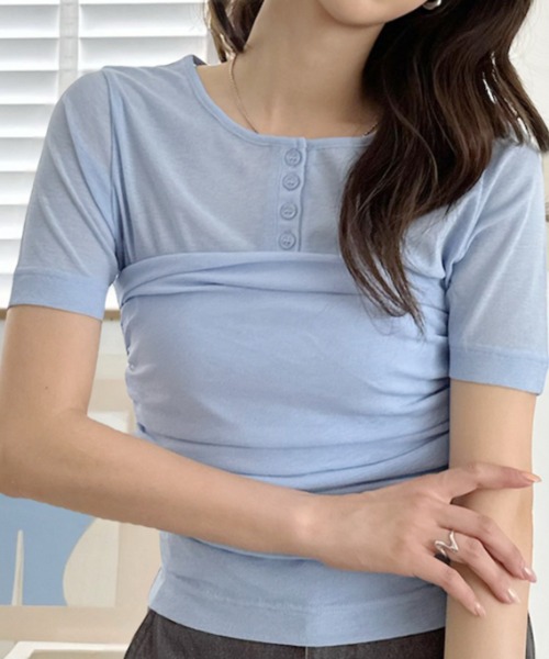 umune(ウムネ)の「Tシャツ 半袖 ヘンリーネック ビスチェ風 レイヤード風 ドッキング ギャザー シャーリング デザインTシャツ トップス 夏(Tシャツ/カットソー・レディース・ブラウン/ライトグレー/ライトブルー・FREE)」の8枚目の写真