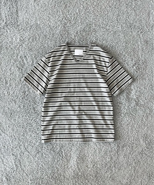 KAIKO(カイコー)の「KAIKO V neck border t-shirts(Tシャツ/カットソー・メンズ・レッド/サックスブルー・1/2)」の5枚目の写真