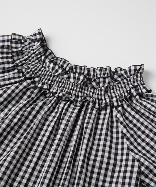 DOUBLE STANDARD CLOTHING(ダブルスタンダードクロージング)の「ギンガムチェックオフショルダーブラウス(WEB限定)(シャツ/ブラウス・レディース・チェック・FREE)」の6枚目の写真