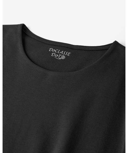 DoCLASSE( ドゥクラッセ)の「クルーシャツテール/長袖・DoT(Tシャツ/カットソー・レディース・ライトグレー/ブラック/ダークネイビー・S/M)」の9枚目の写真