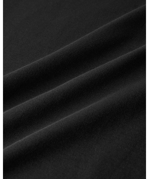 DoCLASSE( ドゥクラッセ)の「クルーシャツテール/長袖・DoT(Tシャツ/カットソー・レディース・ライトグレー/ブラック/ダークネイビー・S/M)」の11枚目の写真