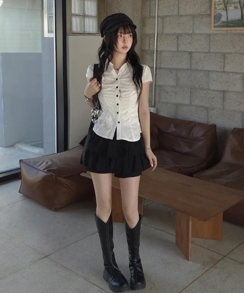 Aelina(エリナ)の「ボタンダウンシングルブレストタイトブラウス(シャツ/ブラウス・レディース・ホワイト・FREE)」の16枚目の写真