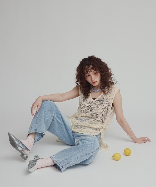W:Huku(フーク)の「【W:Huku / メッシュ エンブロイダリー】ノースリーブ シアートップス / Mesh Embroidered Sleeveless Top(ベスト・レディース・ブラック/ブラックミックス/アイボリー・FREE)」の9枚目の写真