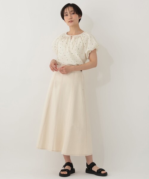 Afternoon Tea(アフタヌーンティー)の「ドットパフスリーブブラウス(シャツ/ブラウス・レディース・ブラック/アイボリー・MEDIUM)」の5枚目の写真