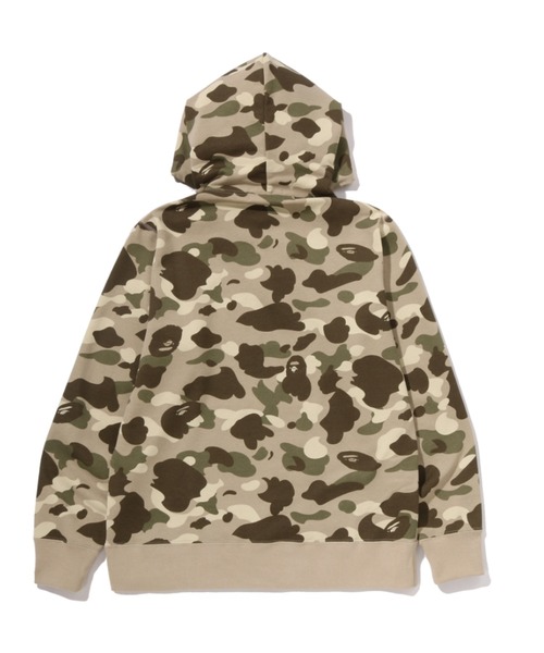 A BATHING APE(アベイシングエイプ)の「COLOR CAMO PULLOVER HOODIE(パーカー・メンズ・ブラウン/レッド/ネイビー/パープル・SMALL/XX-LARGE/X-LARGE/LARGE/MEDIUM)」の5枚目の写真