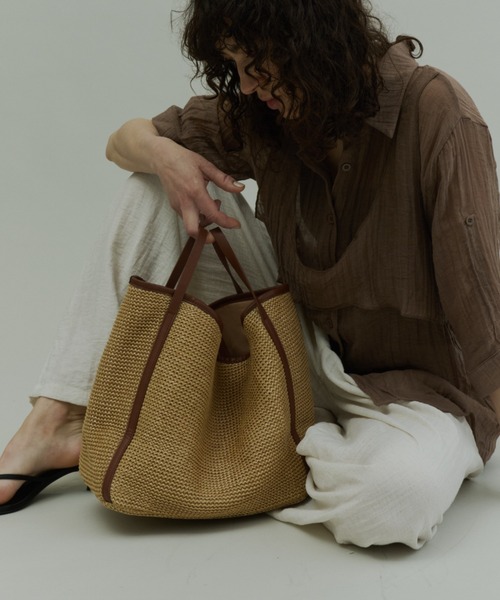 Plumel(プルメル)の「Piping Basket Tote Bag / パイピングバスケットトートバッグ(トートバッグ・レディース・ブラウン/ブラック・FREE)」の6枚目の写真