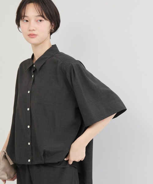 le cercle ADAM ET ROPE'(ルセルクルアダムエロペ)の「タンブラーブッチャーレギュラーカラーシャツ/セットアップ対応(シャツ/ブラウス・レディース・チャコールグレー/キャメル/ダークブラウン・FREE)」の11枚目の写真