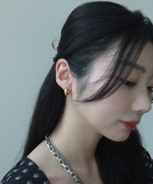 4quince(フォークインス)の「【金属アレルギー対応】スパークビジューフープピアス(ピアス(両耳用)・レディース・ゴールド/シルバー・FREE)」の6枚目の写真