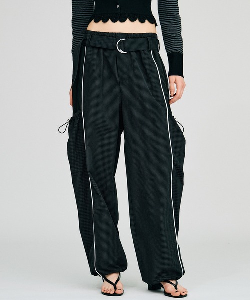 PRANK PROJECT（プランクプロジェクト）の「【2026Autumn Pre-Order】ベルテッドトラックパンツ / Belted Track Pants（その他パンツ・レディース・レッド/ブラック/ベージュ・38/36）」の7枚目の写真